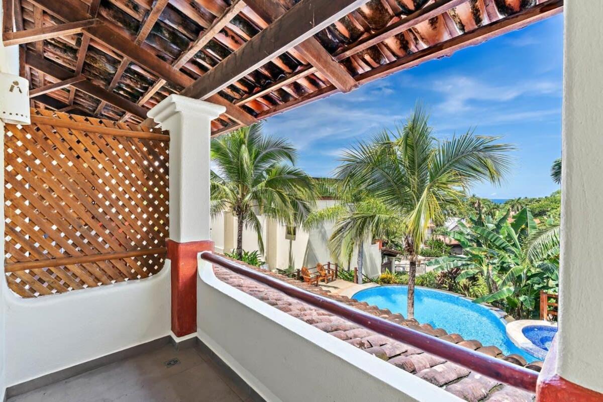 2-bd Beauty With Pool, Walk To