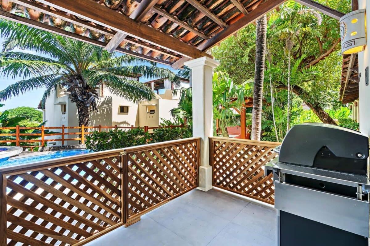 2-bd Beauty With Pool, Walk To * Coco