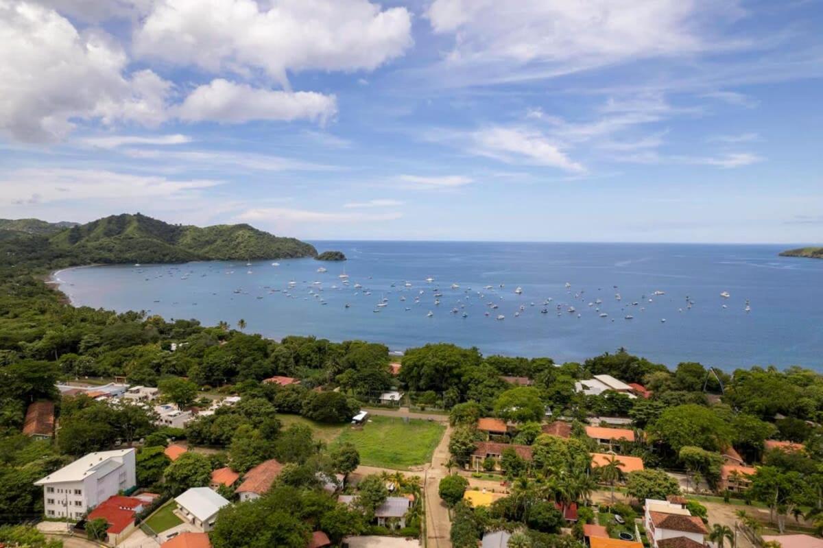 2-bd Beauty With Pool, Walk To Apartamento *